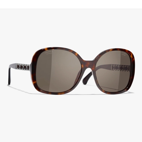 CHANEL Accessories - New! Chanel 5470 Square Sunglasses - Tortoise frame, Black Chain Polarized
